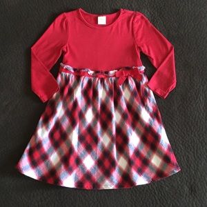 Girl’s Gymboree 2t holiday dress. Like new.